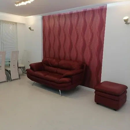 Apartmán 1 Bed Flat In *